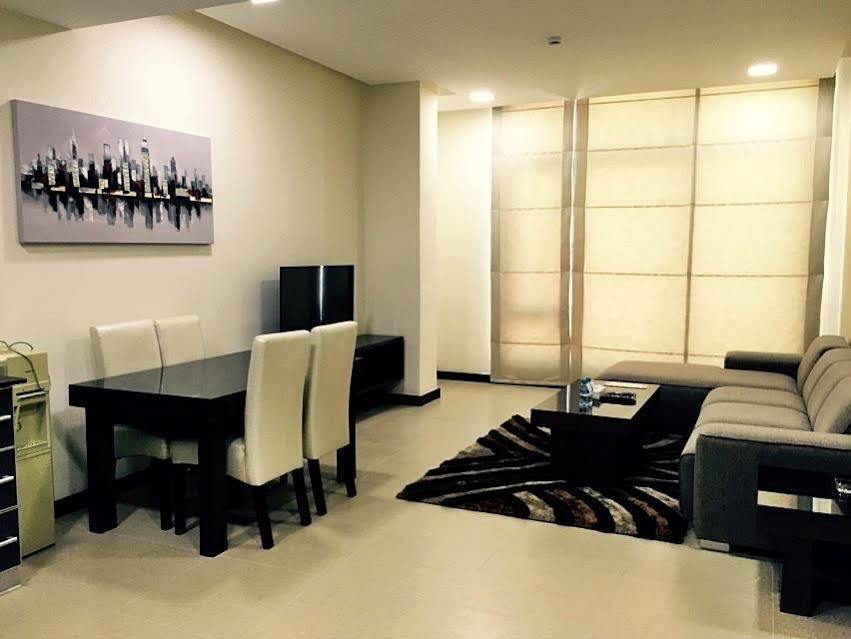 Belle Tower Luxury Apartments 麦纳麦 外观 照片