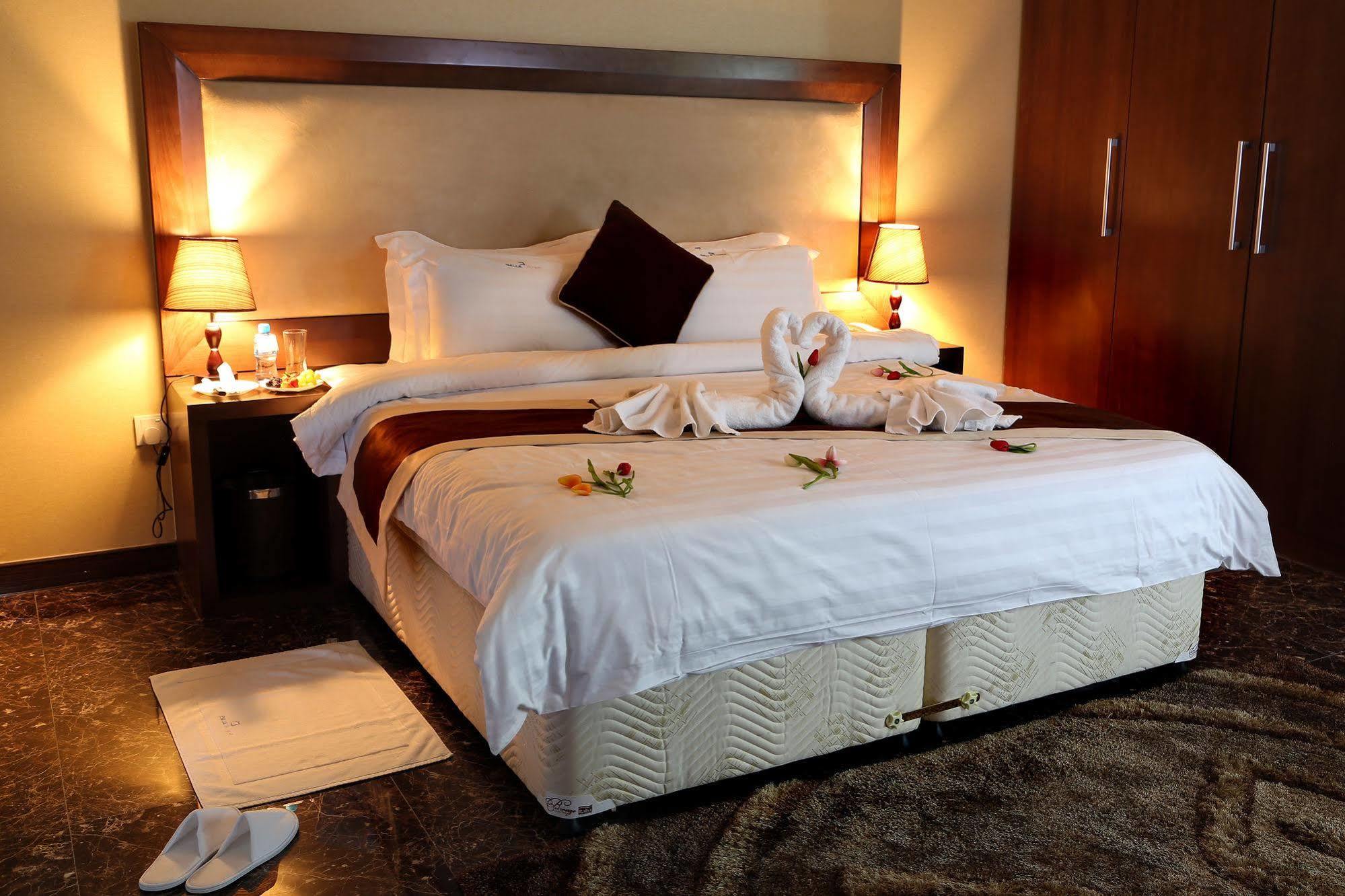 Belle Tower Luxury Apartments 麦纳麦 外观 照片