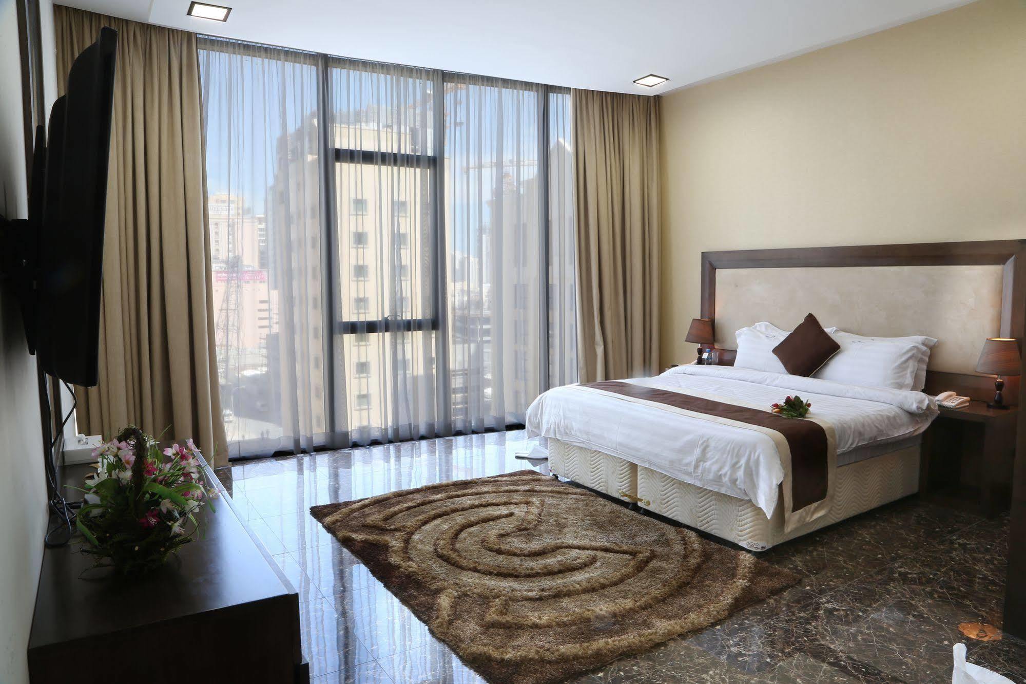 Belle Tower Luxury Apartments 麦纳麦 外观 照片