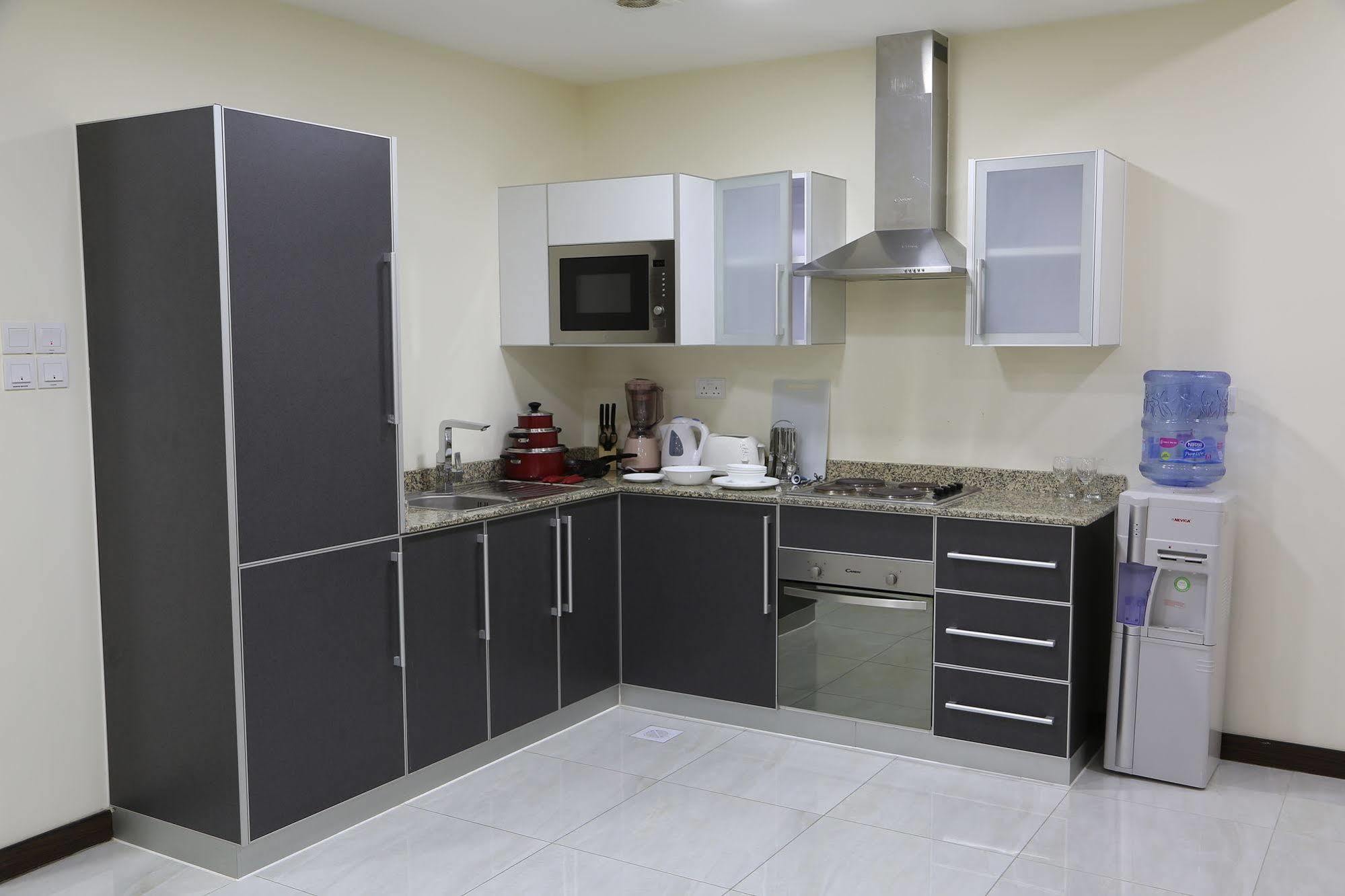 Belle Tower Luxury Apartments 麦纳麦 外观 照片